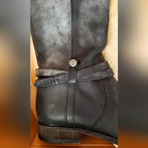 Frye Melissa Belted Tall Black (and Patina/Gray Tones) Boots 8.5 - Picture 2 of 13